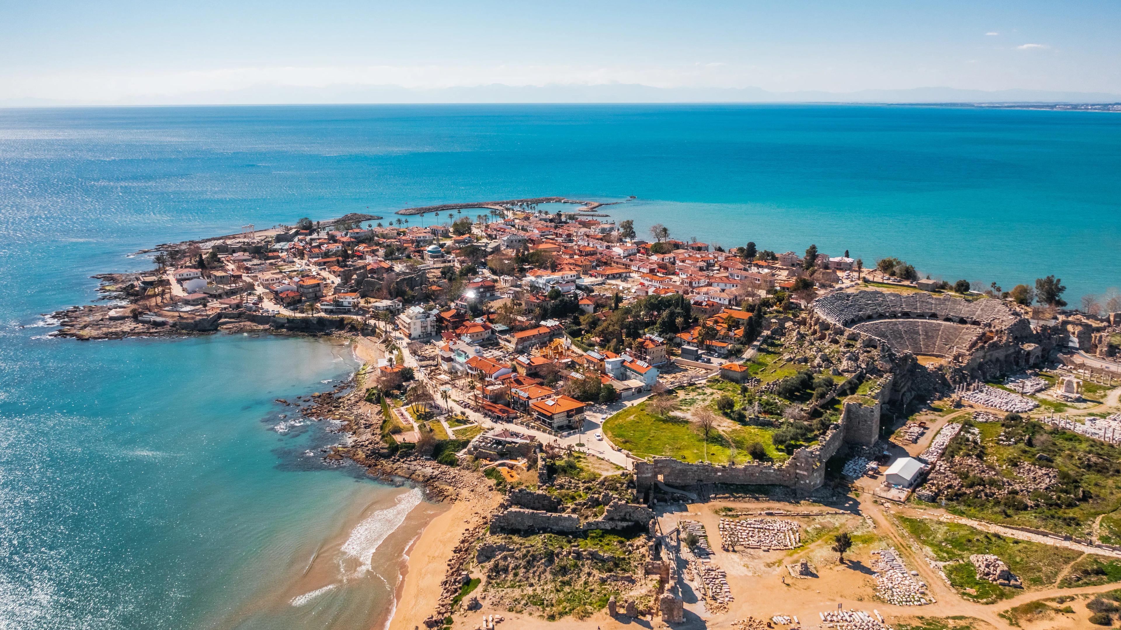 Tyrkiet Side Shutterstock (3)