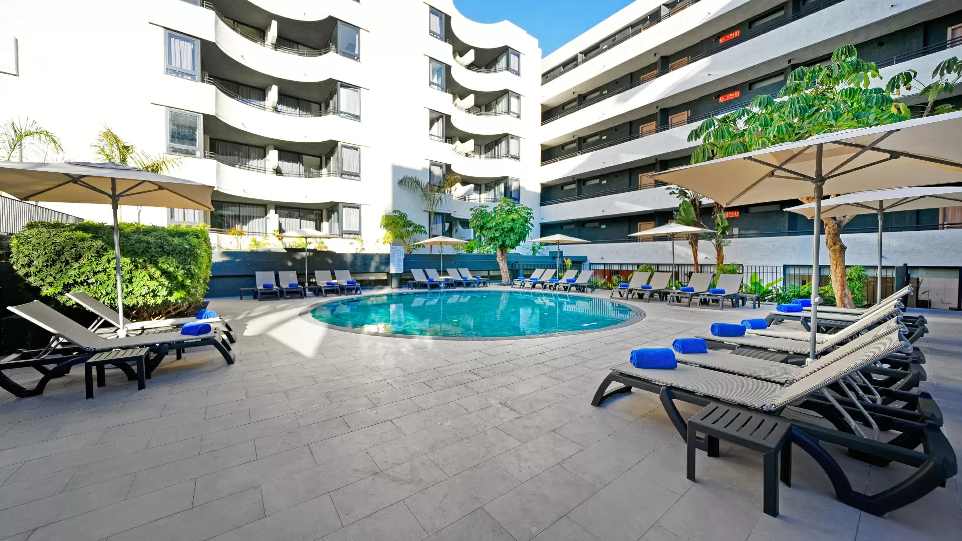 Suites Costa Adeje Family m/ All Inclusive